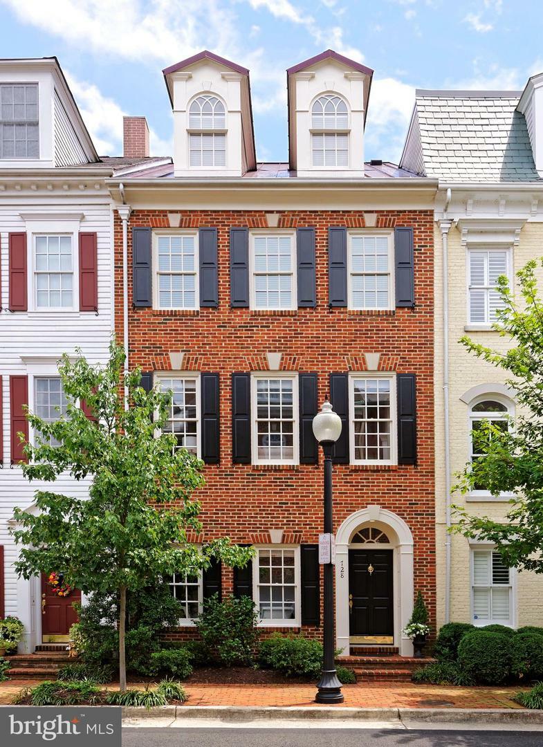 728 Battery Place  Alexandria VA 22314 photo