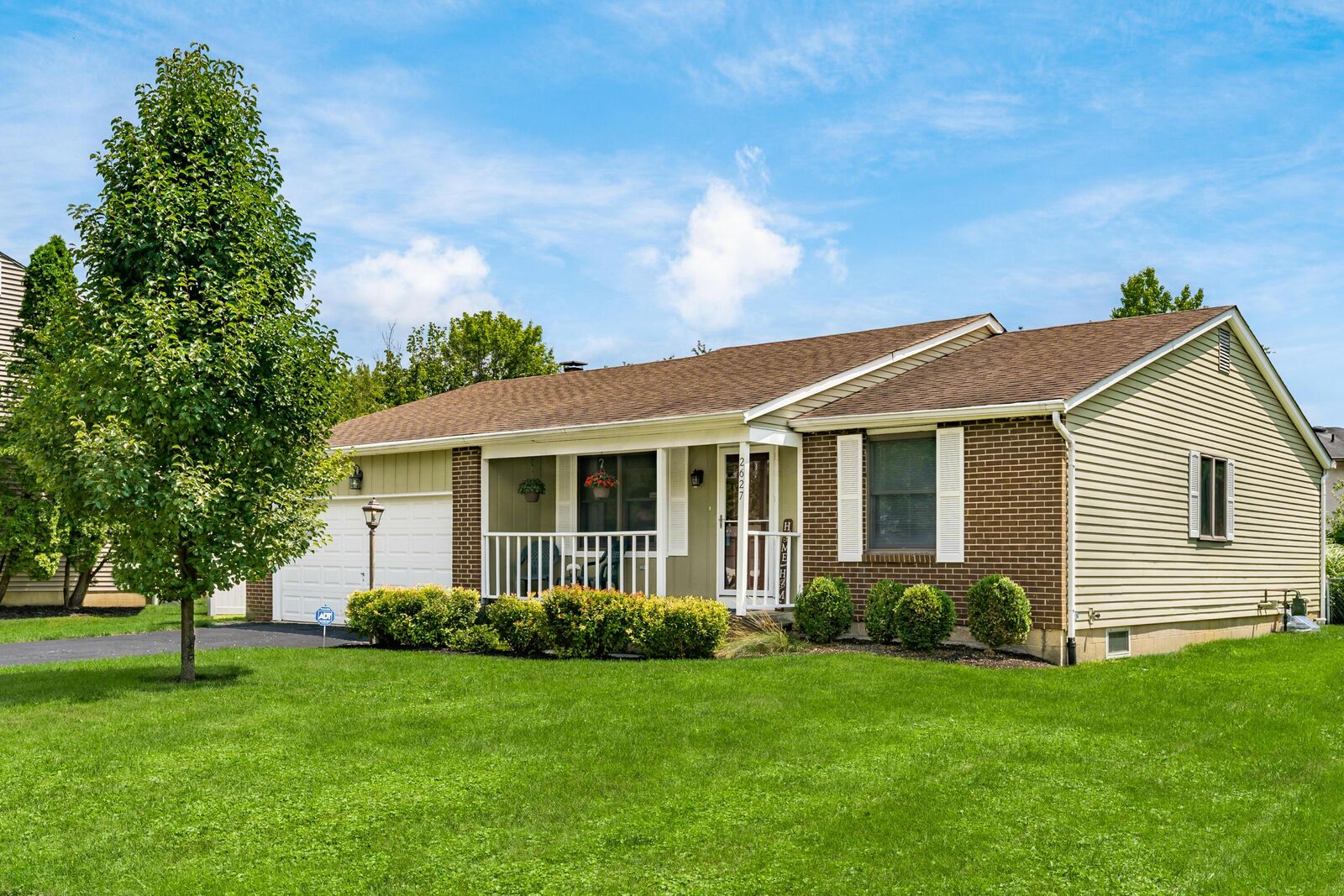 Property Photo:  2627 Bella Via Avenue  OH 43231