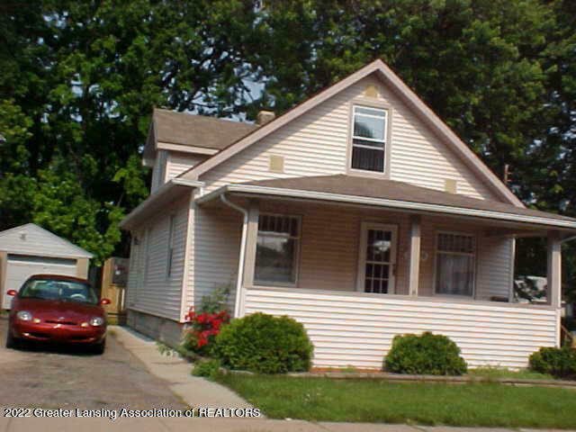 Property Photo:  2304 S Rundle Avenue  MI 48910 