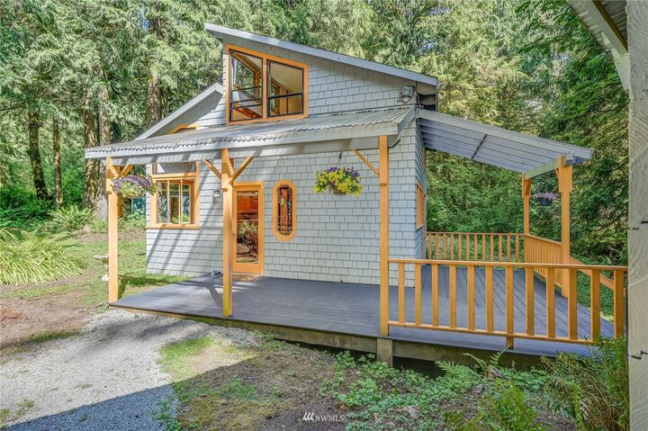 Property Photo:  12202  466th Avenue SE  WA 98045 