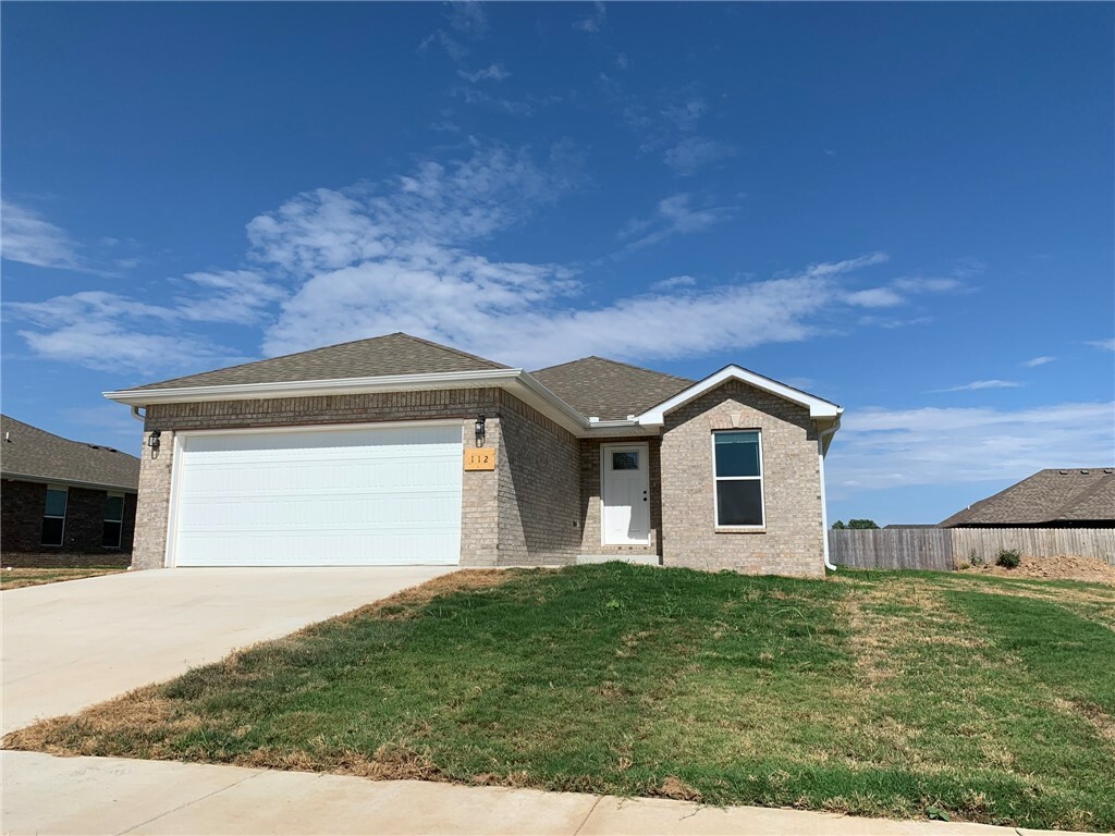 Property Photo:  112 Post Oak Avenue  AR 72734 