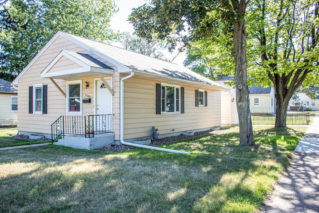 Property Photo:  1508 Margaret Street  WI 54701 