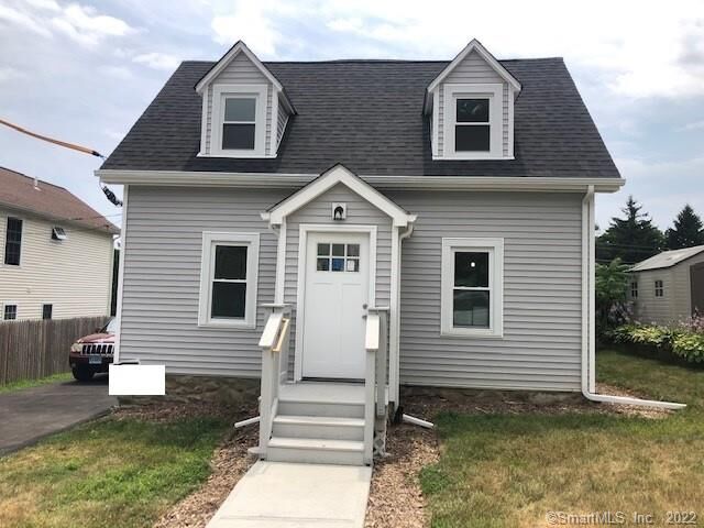 Property Photo:  30 Pearl Hill Street  CT 06460 