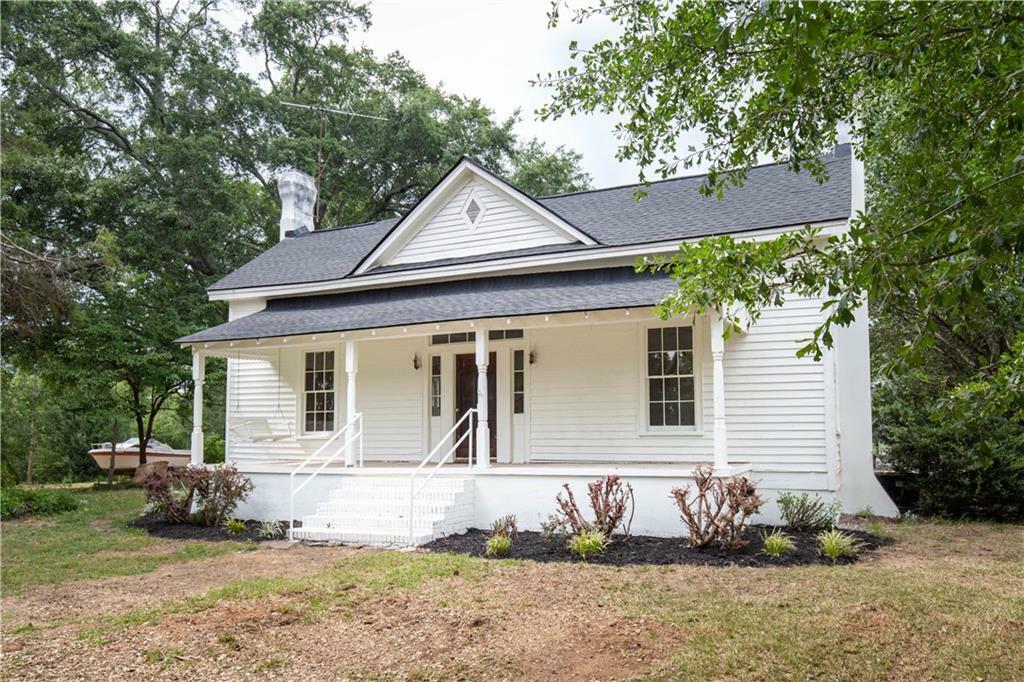 Property Photo:  105 Parkview Street  SC 29693 