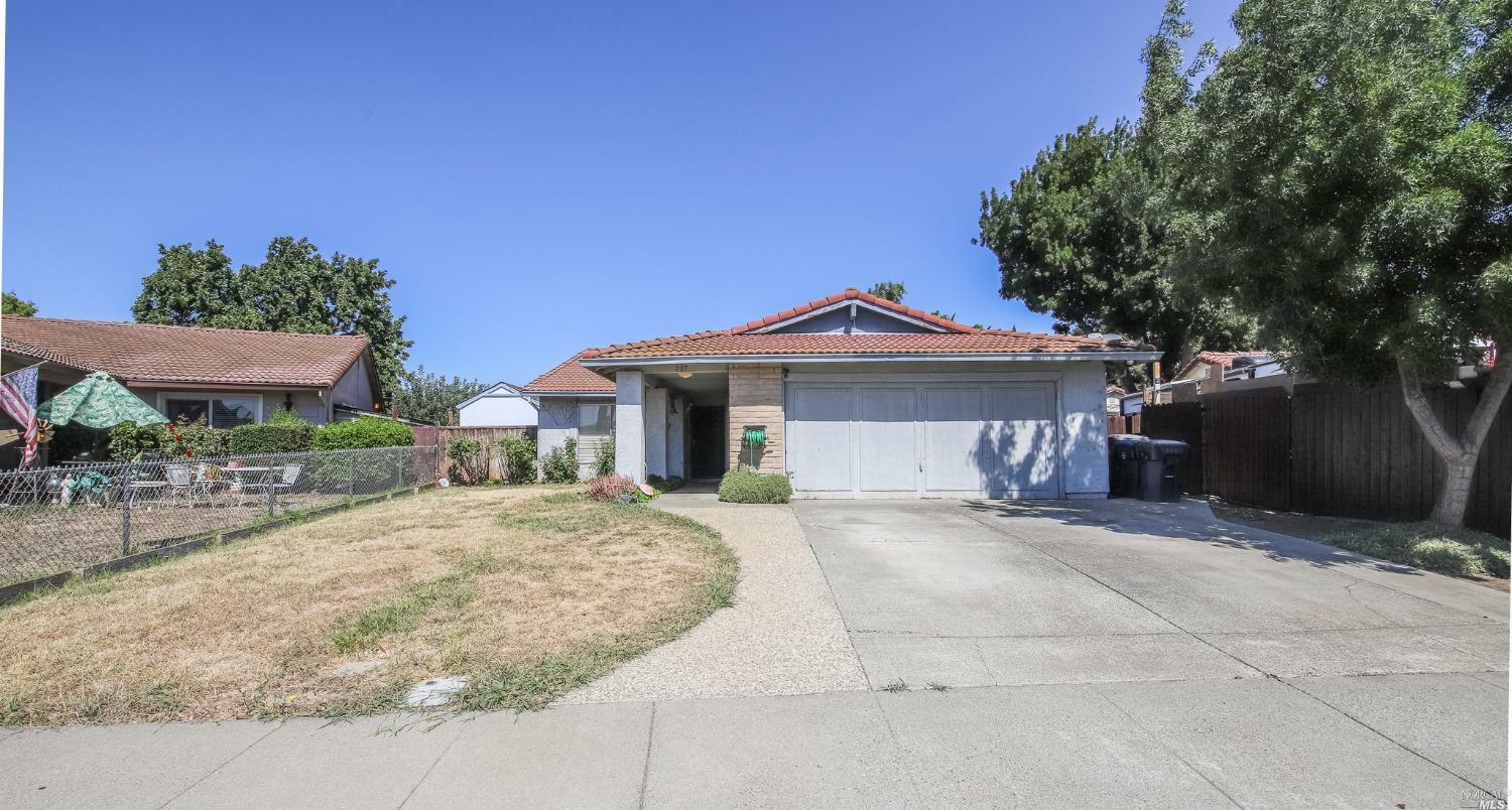 Property Photo:  197 Diamond Court  CA 94533 