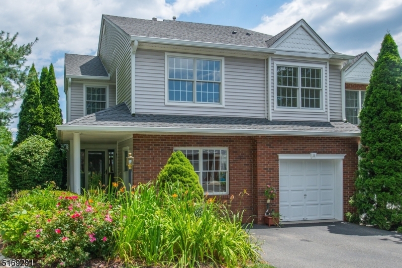 Property Photo: 14 Schindler Ct NJ 07005
