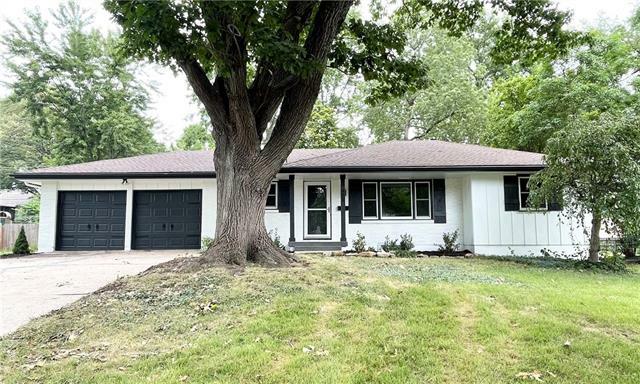 Property Photo:  10408 E 80th Street  MO 64138 