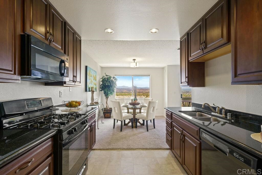 Property Photo: 4220 La Pinata Way 234 CA 92057