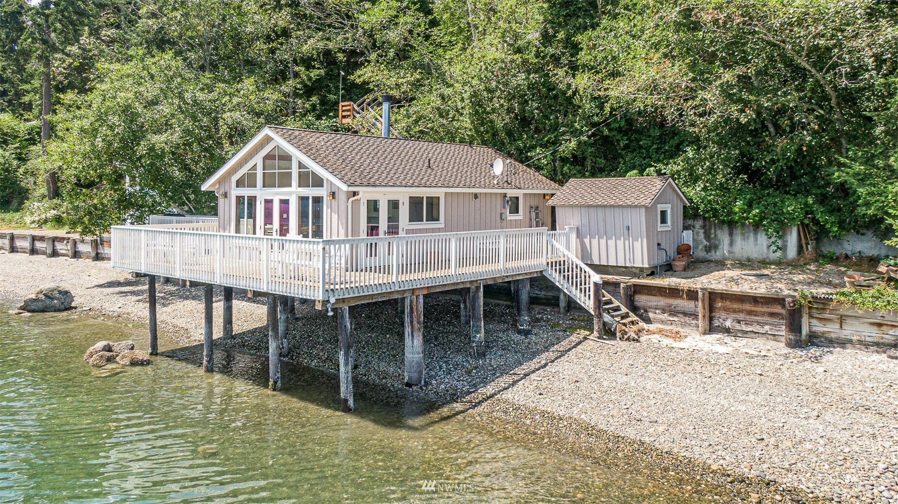 Property Photo:  9065 Bayview Drive  WA 98070 