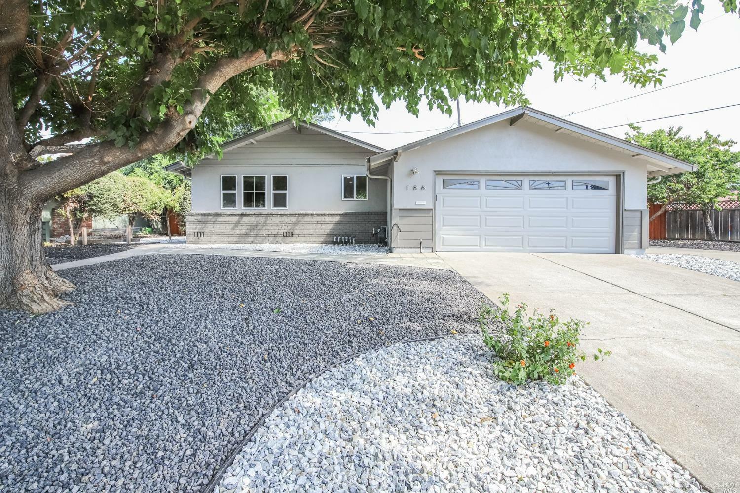 Property Photo:  186 Grape Street  CA 95688 