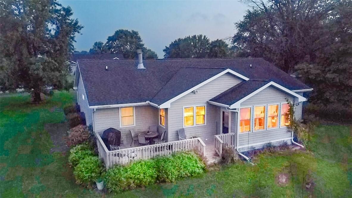 Property Photo:  69 S Shores  IL 61951 