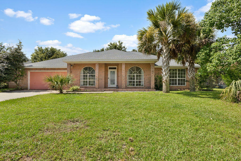 Property Photo:  7715 Ramona Drive  FL 32566 