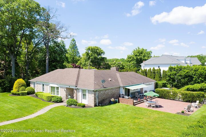 Property Photo:  18 Lady Bess Drive  NJ 07723 