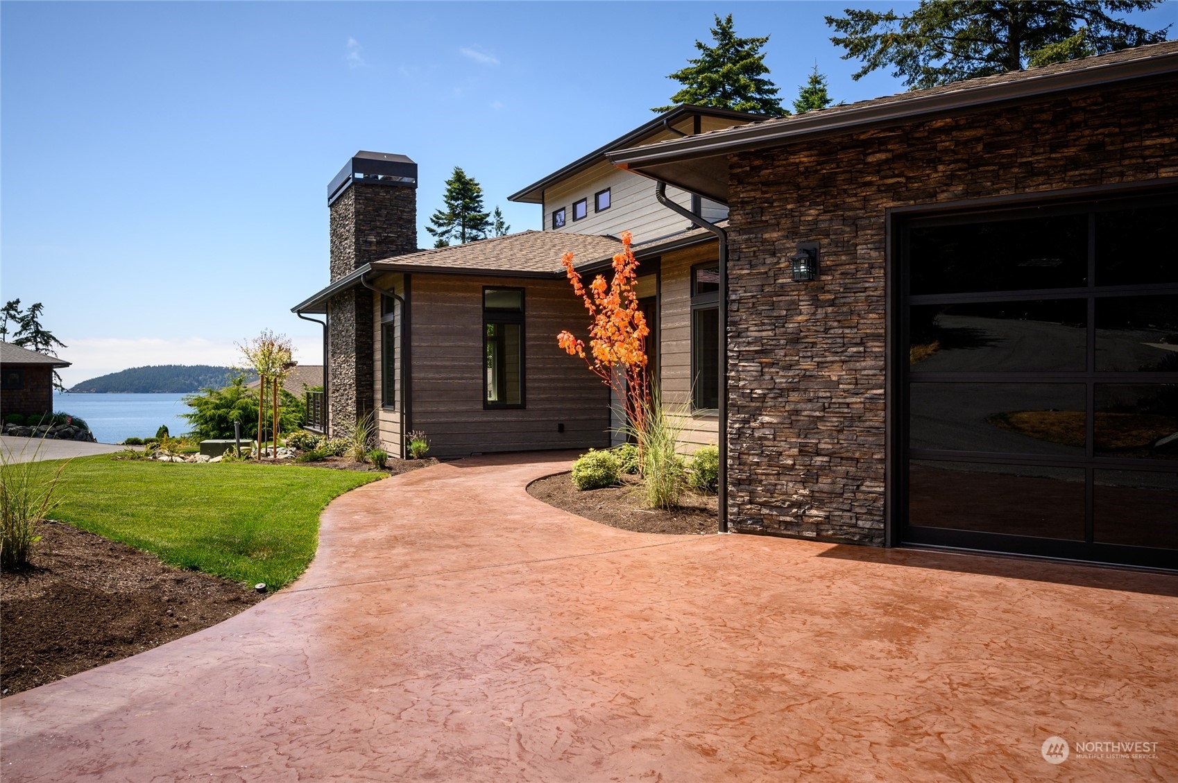 Property Photo:  4208 Osprey Lane  WA 98221 