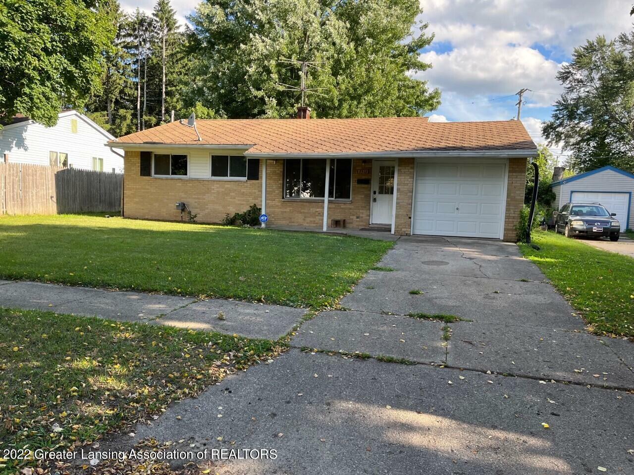 Property Photo:  3511 Ronald Street  MI 48911 