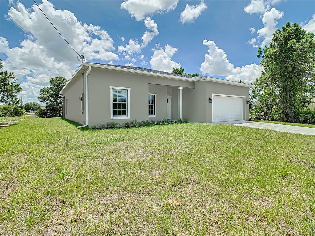 Property Photo:  14029 Dunlap Avenue  FL 33953 