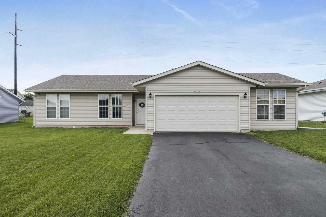 Property Photo:  15554 Summerbrooke Ln  IL 61080 