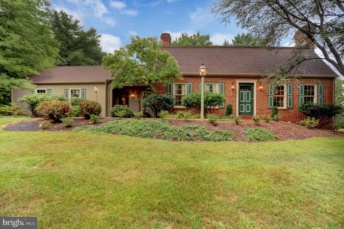 Property Photo: 81 N Old Stonehouse Road PA 17015