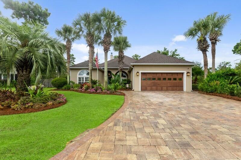 Property Photo:  42 Sandy Bay Court  FL 32459 