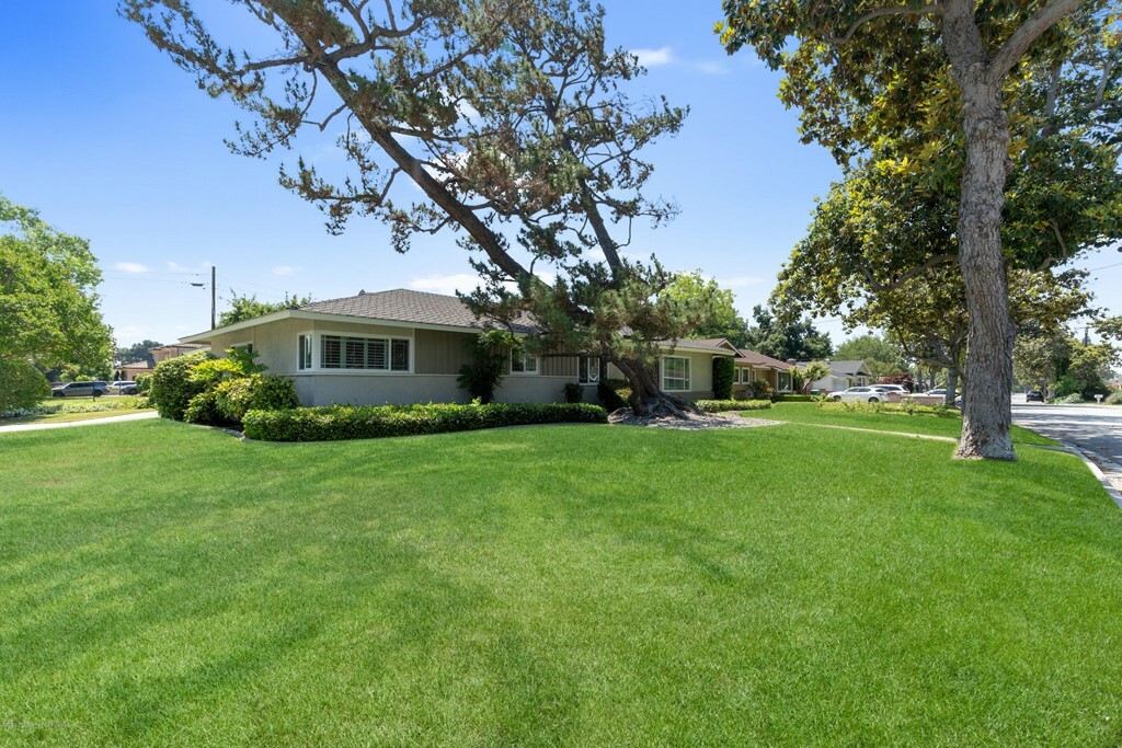 Property Photo: 1720 S 3rd Avenue CA 91006