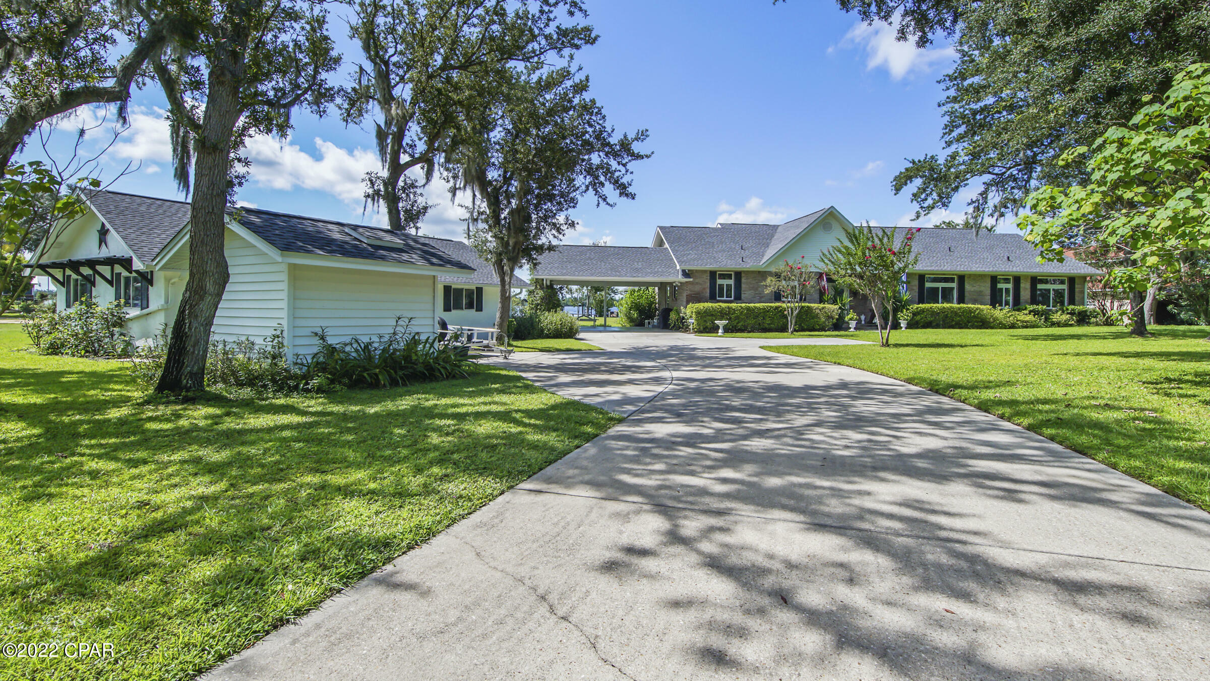 Property Photo: 3710 Conwick Drive FL 32409