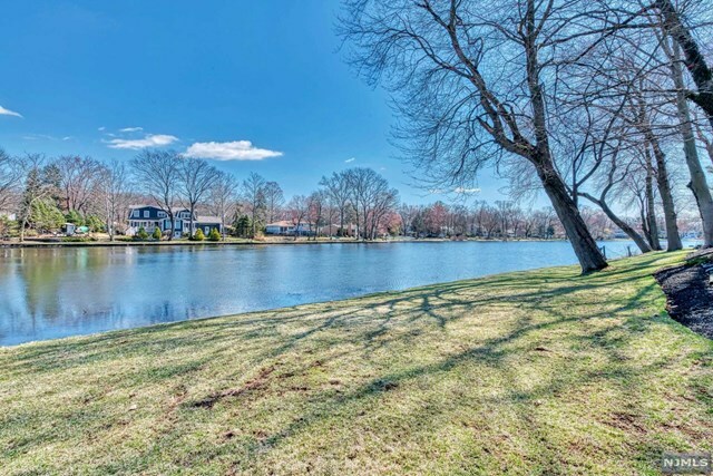 Property Photo: 35 Stratford Court NJ 07676