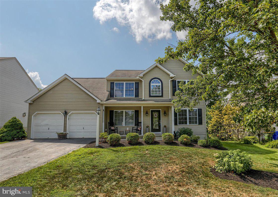 Property Photo: 108 Bittersweet Path PA 17584