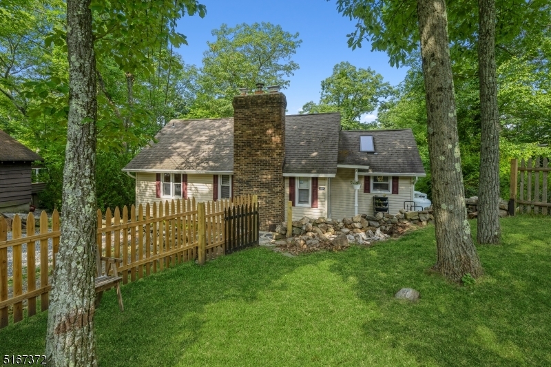 Property Photo:  757 Canistear Rd  NJ 07422 