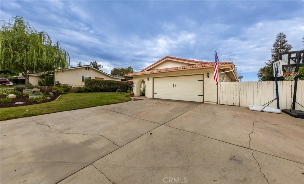 Property Photo:  35443 Cabrini Drive  CA 92399 