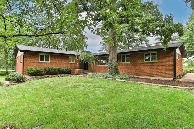 9001 Sappington Road  St Louis MO 63126 photo