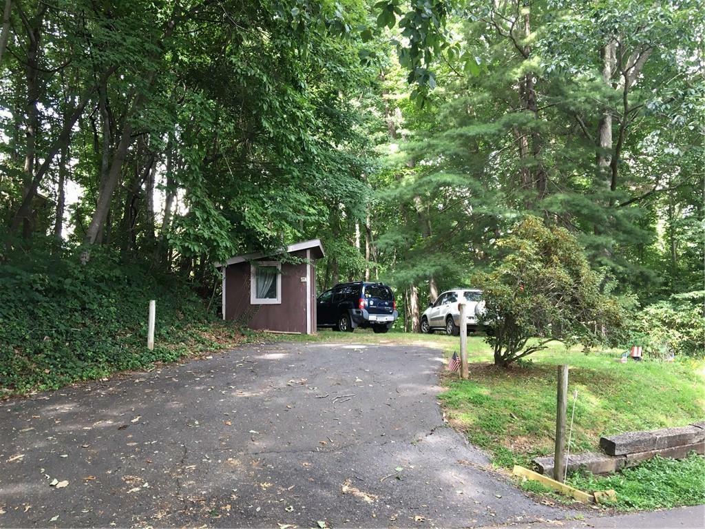 Property Photo: 999 Kammerer Drive 5 &Amp 6 NC 28785