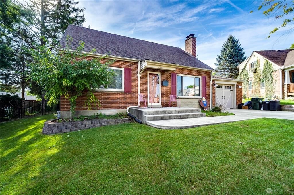 Property Photo:  440 Early Drive  OH 45342 