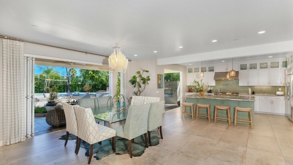 Property Photo: 1224 Lanai Court CA 92008