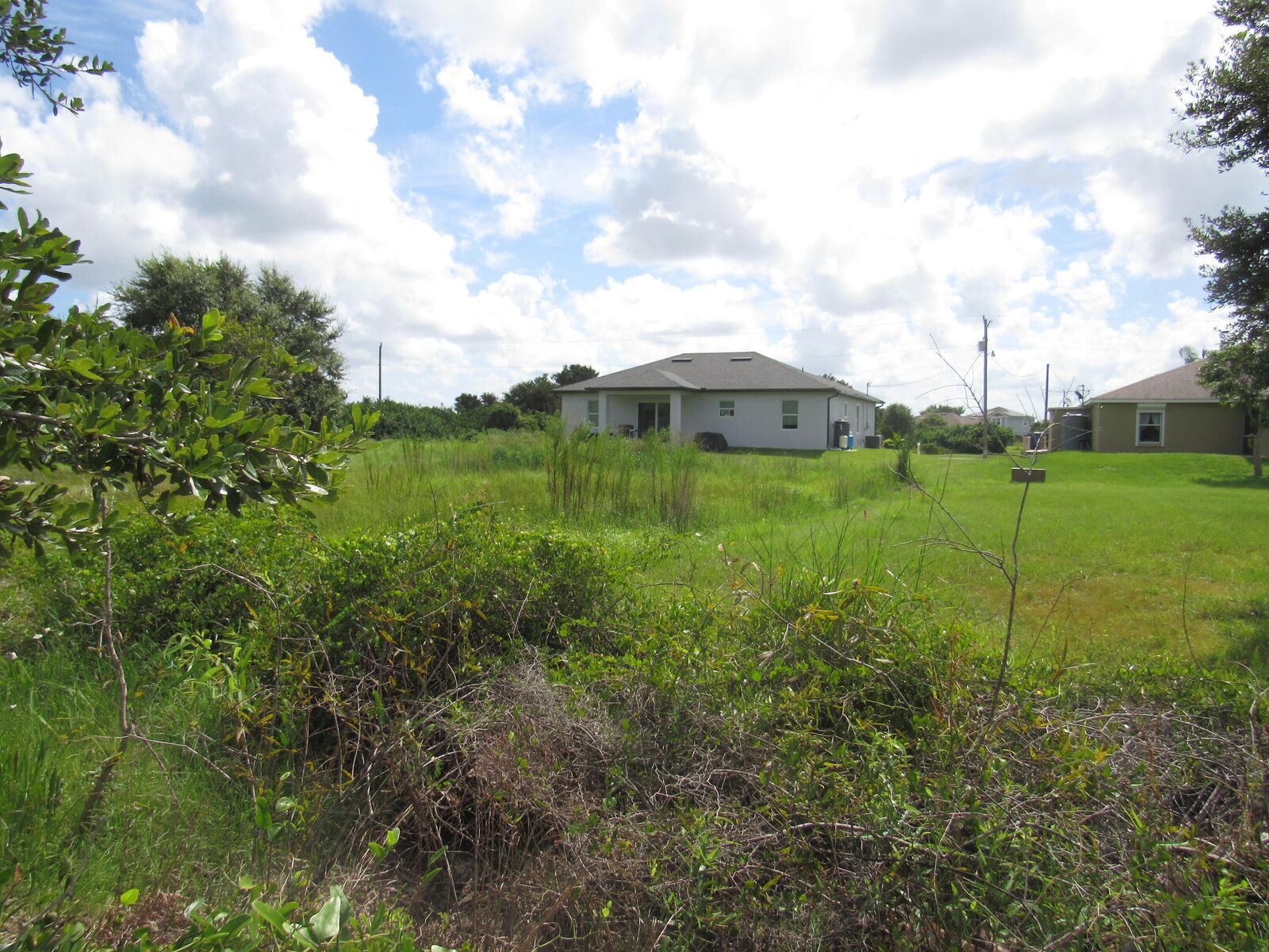 Property Photo: 1040 Alabama Road S FL 33974