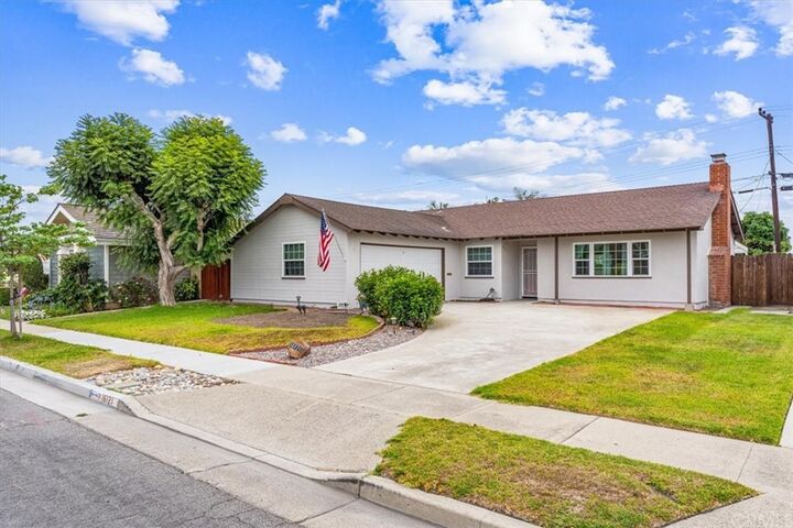 Property Photo:  16121 Fantasia Lane  CA 92649 