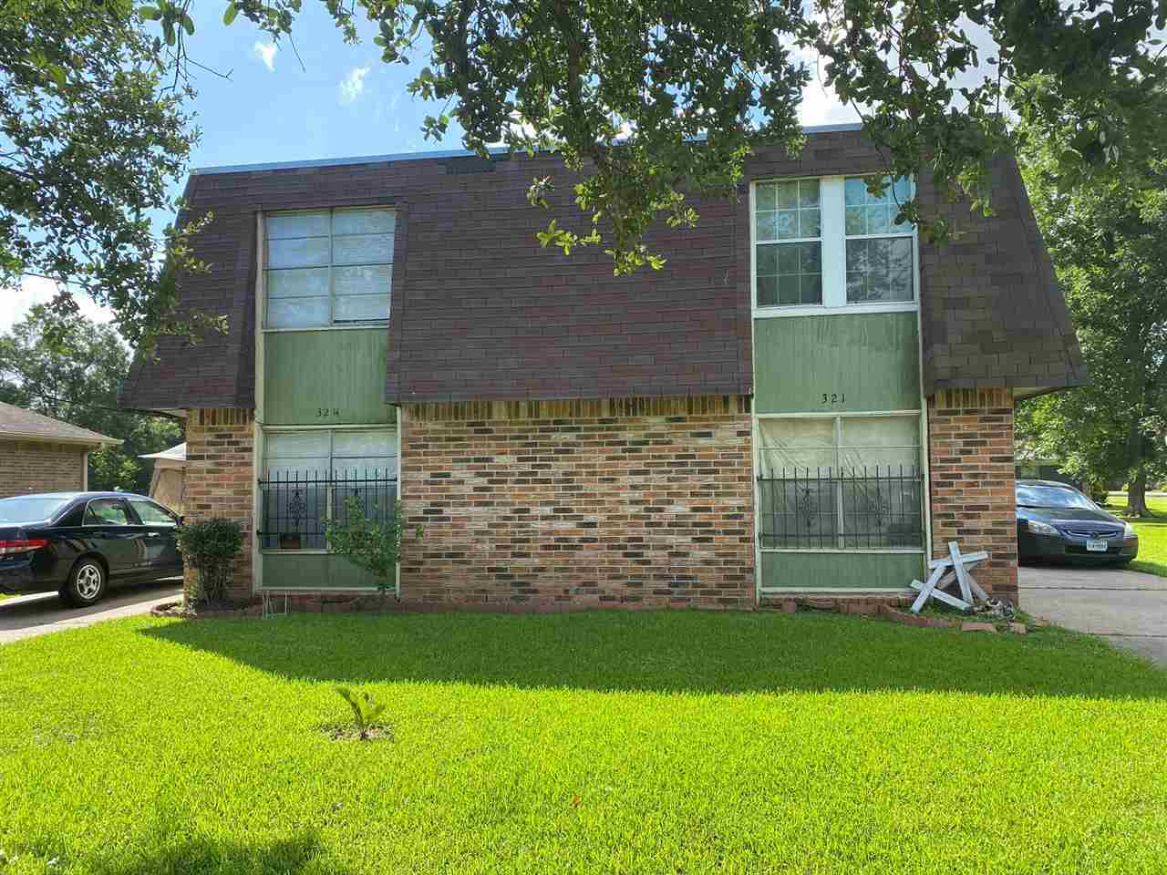 Property Photo:  3212 &Amp 3214 34th St.  TX 77642 