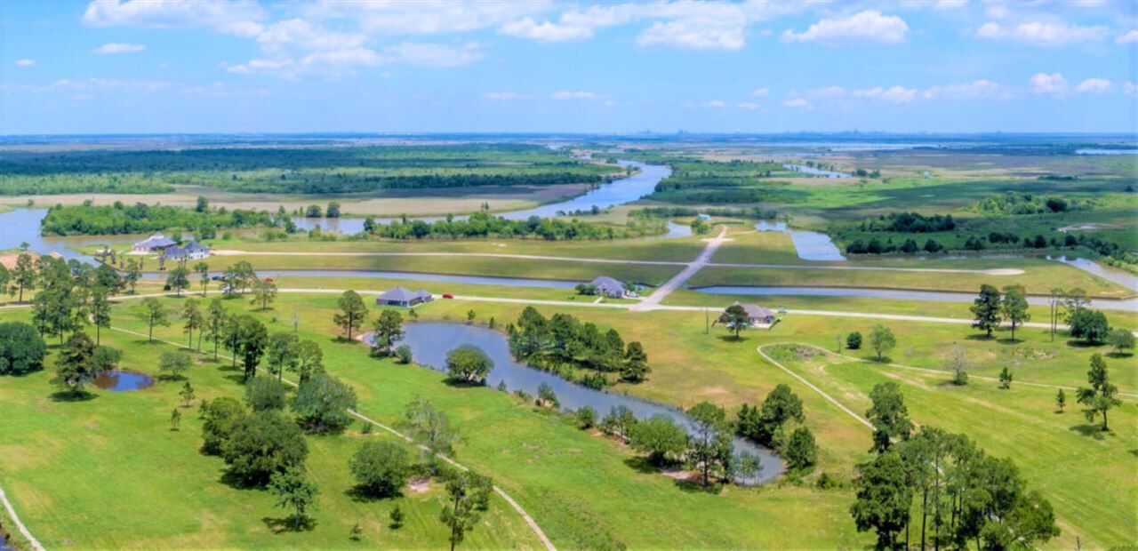 Property Photo: 14965 Country Club Rd. TX 77705
