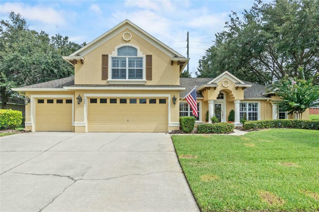 Property Photo:  1405 Johns Cove Lane  FL 34787 