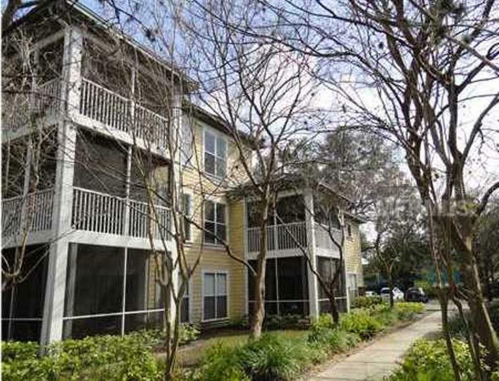 Property Photo:  4115 Chatham Oak Court 213  FL 33624 