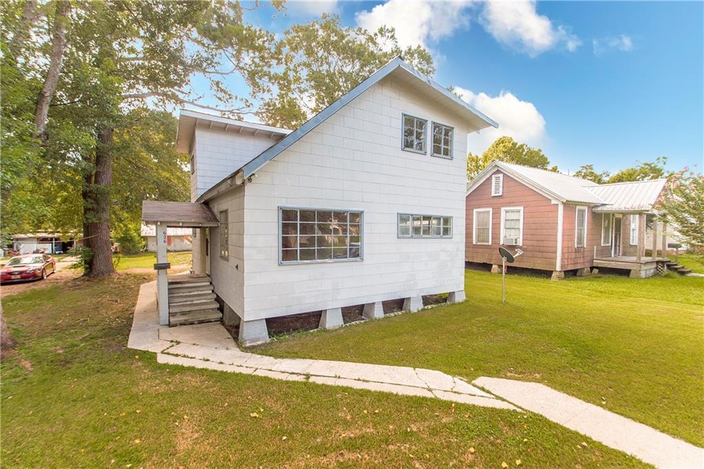 Property Photo: 626 Ave E Avenue LA 70427