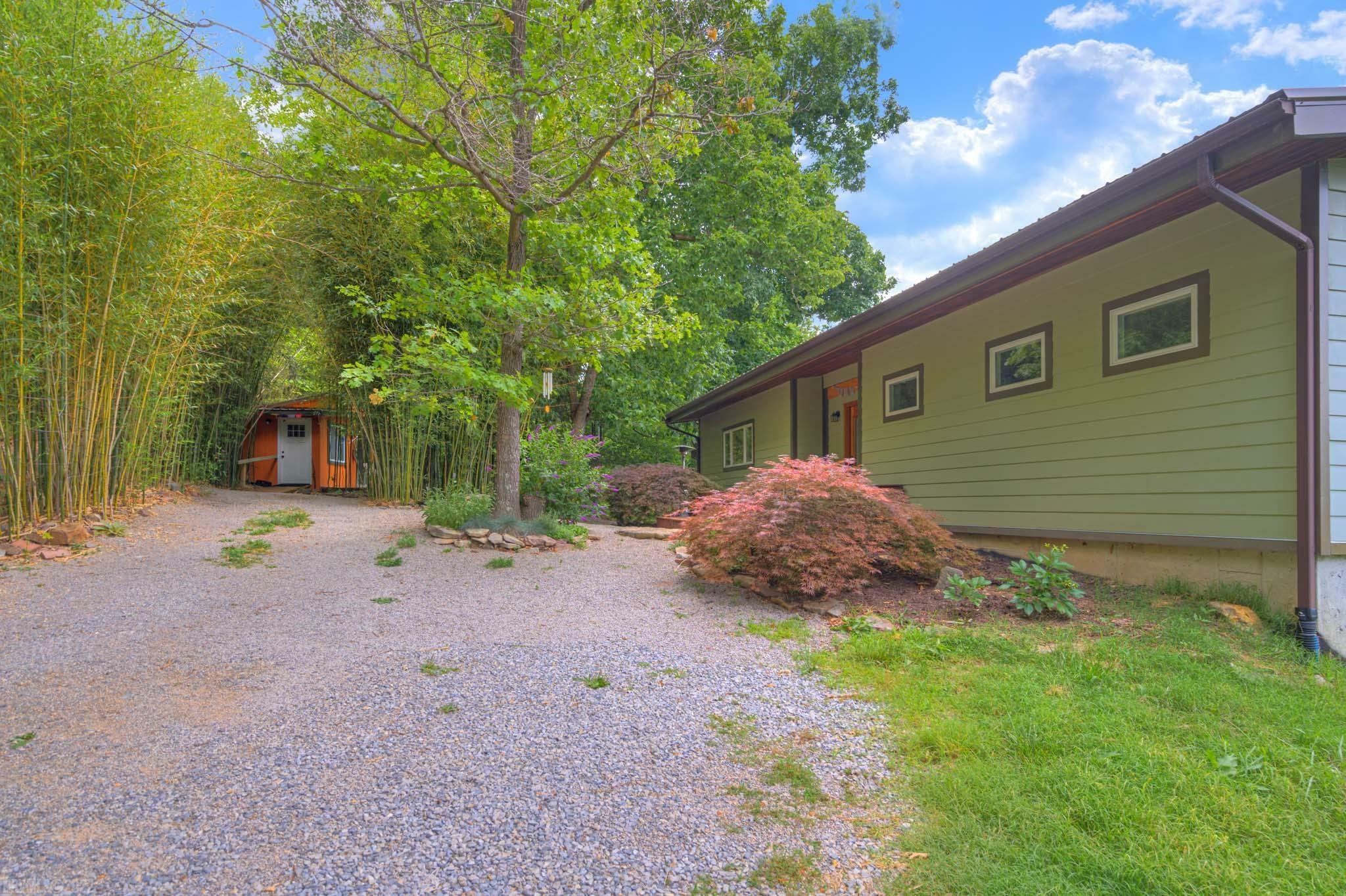 Property Photo:  1790 Harding Road  VA 24060 