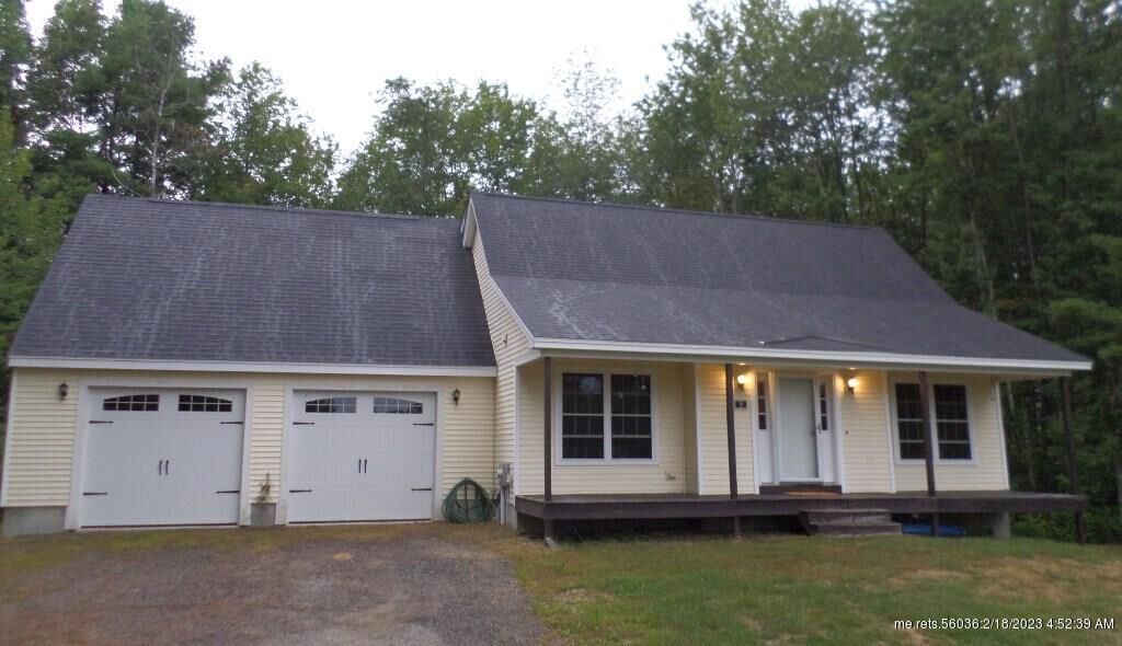 Property Photo:  16 Heritage Drive  ME 03908 