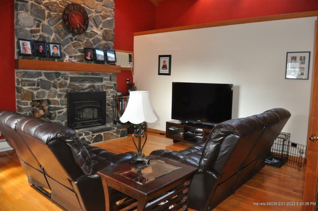 Property Photo:  55 Baird Avenue  ME 04240 