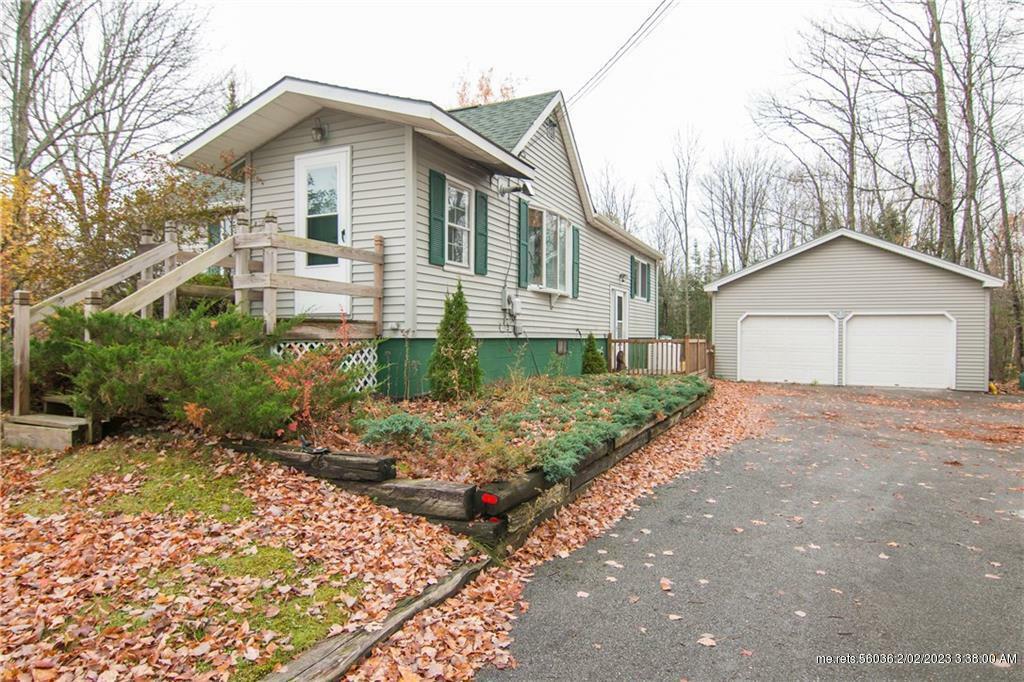 Property Photo:  236 Main Road  ME 04429 