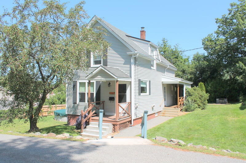 Property Photo:  372 East Avenue Rear  ME 04240 