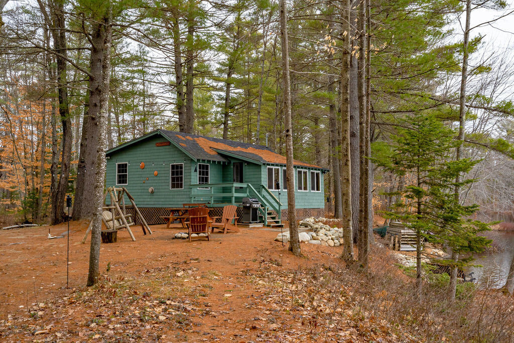 Property Photo: 102 Sunderland Road ME 04274