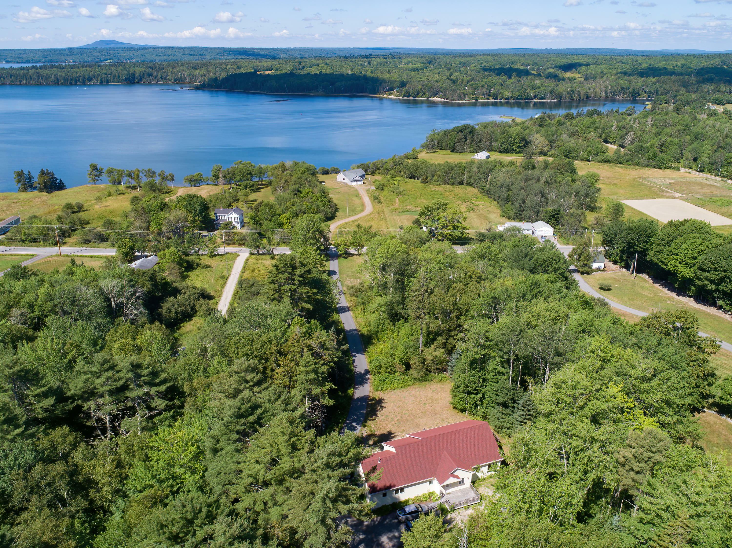 Property Photo: 516 Bayside Road ME 04605