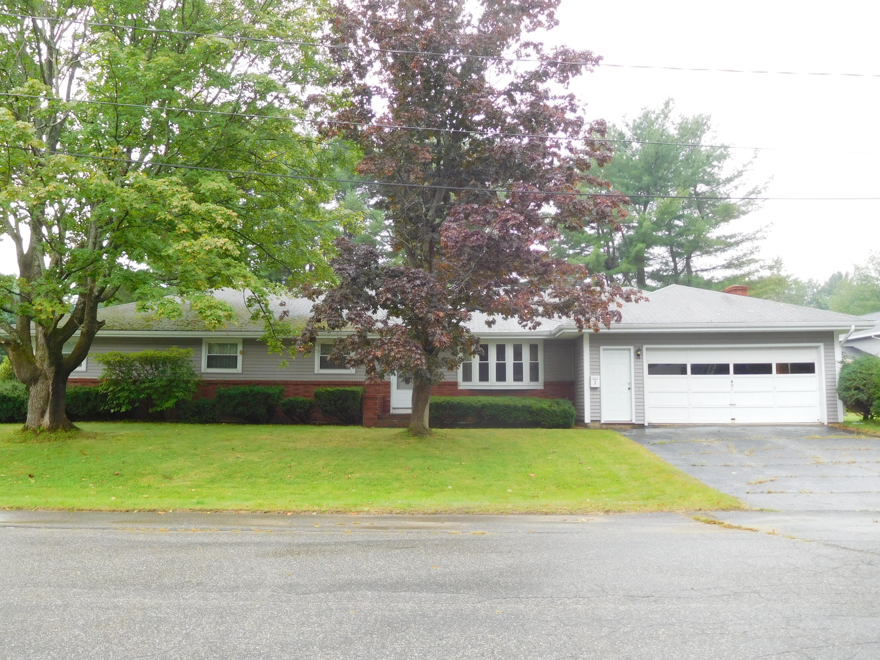 Property Photo: 8 Surry Lane ME 04240
