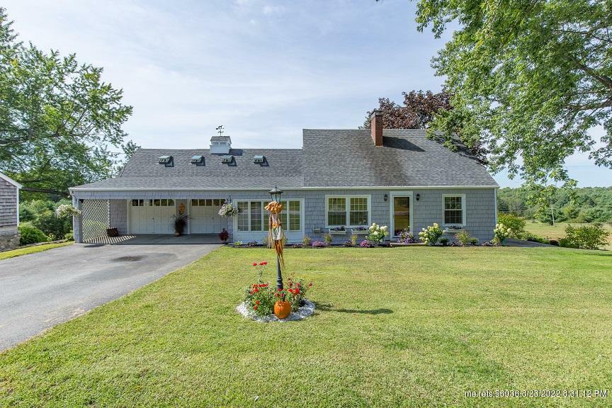 Property Photo: 462 Lake Street ME 04210