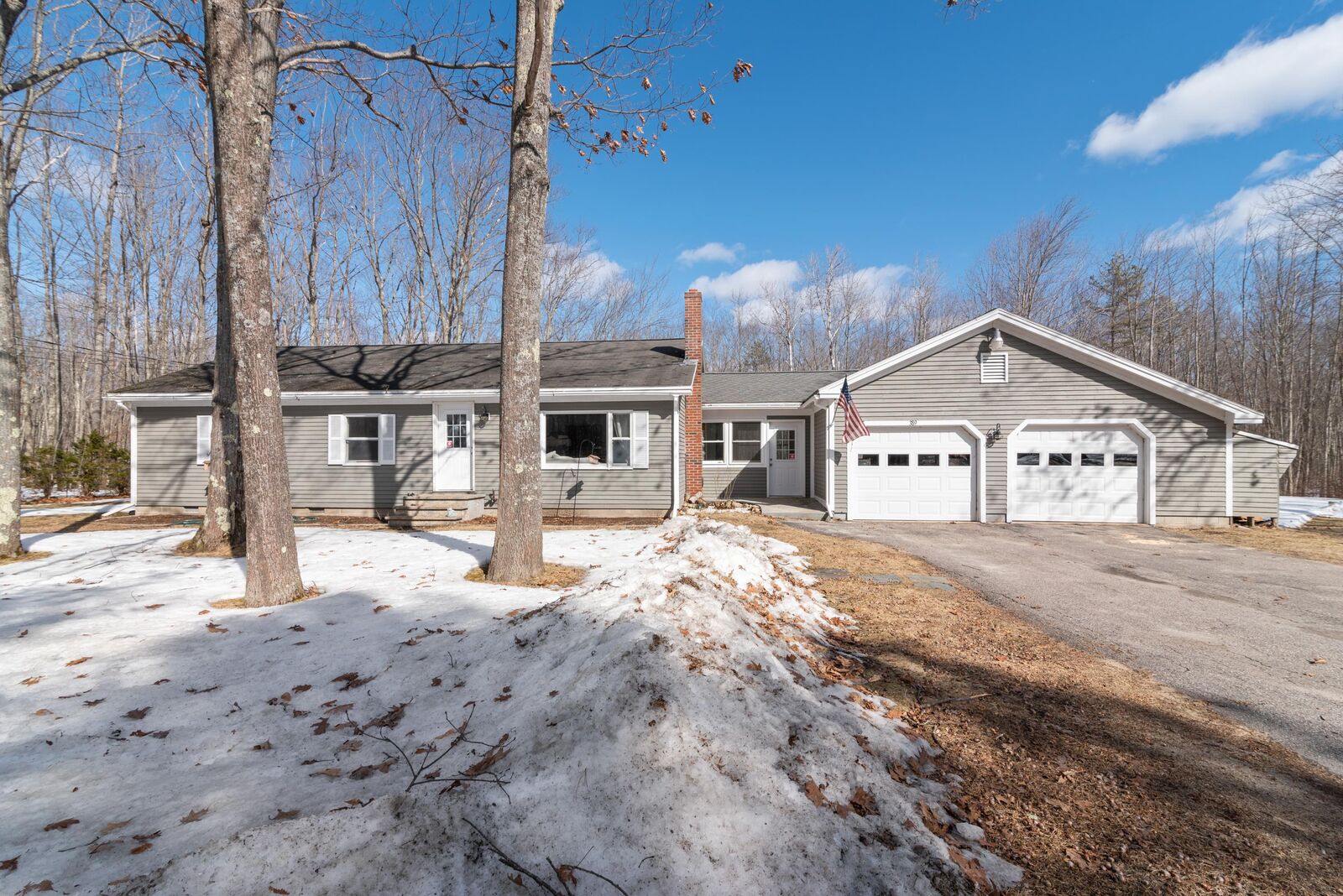 Property Photo:  389 Maguire Road  ME 04043 